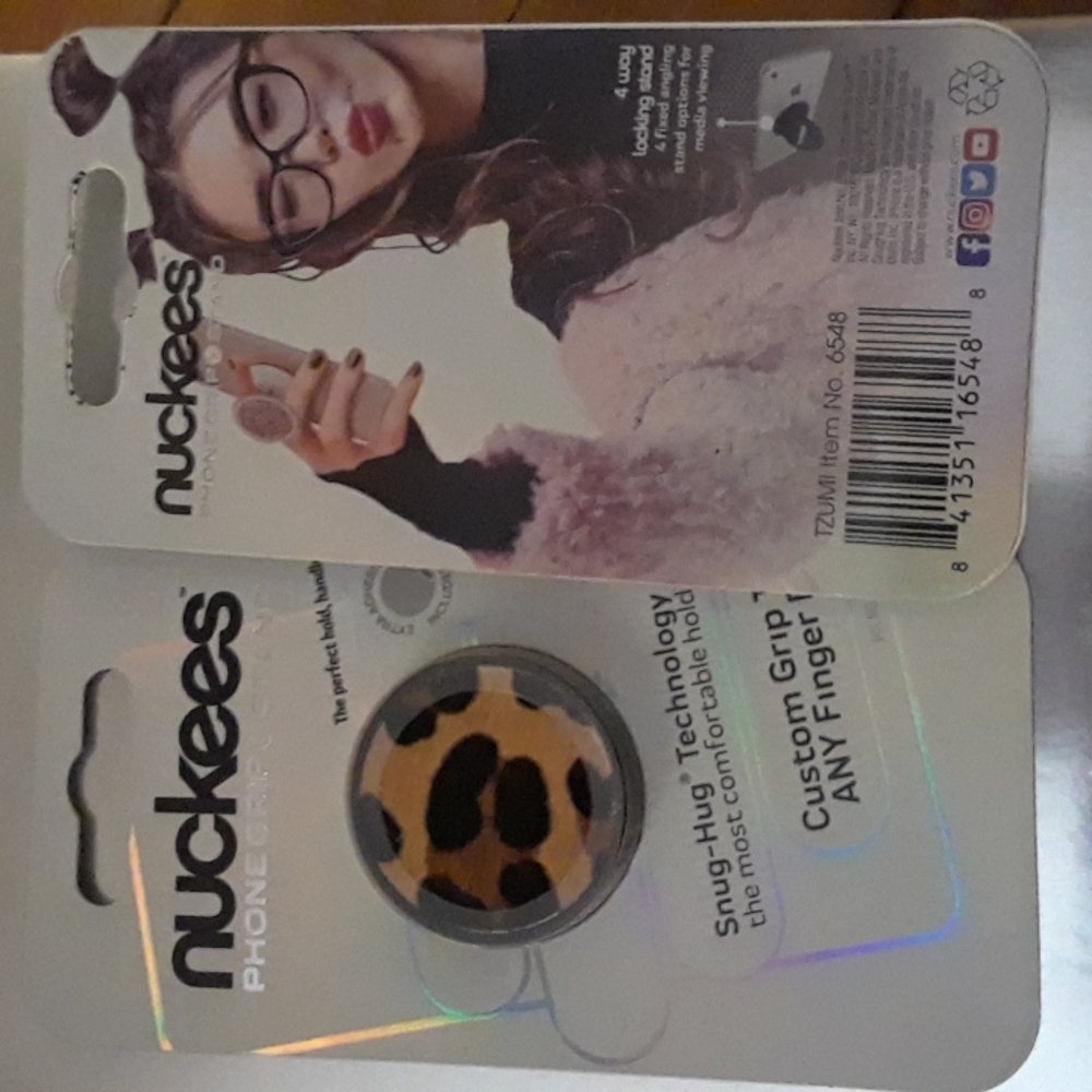 Nuckees phone grip animal print New